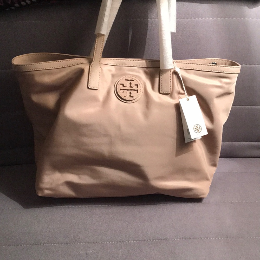 Tory Burch light oak purse